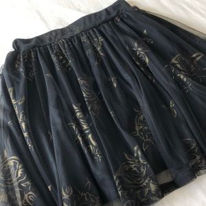 Tulle skirt with gold accents